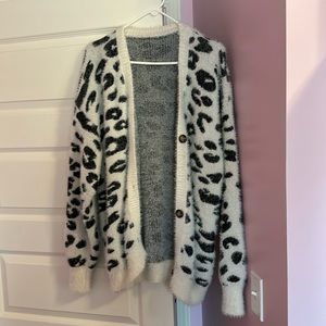 Soft leopard print cardigan